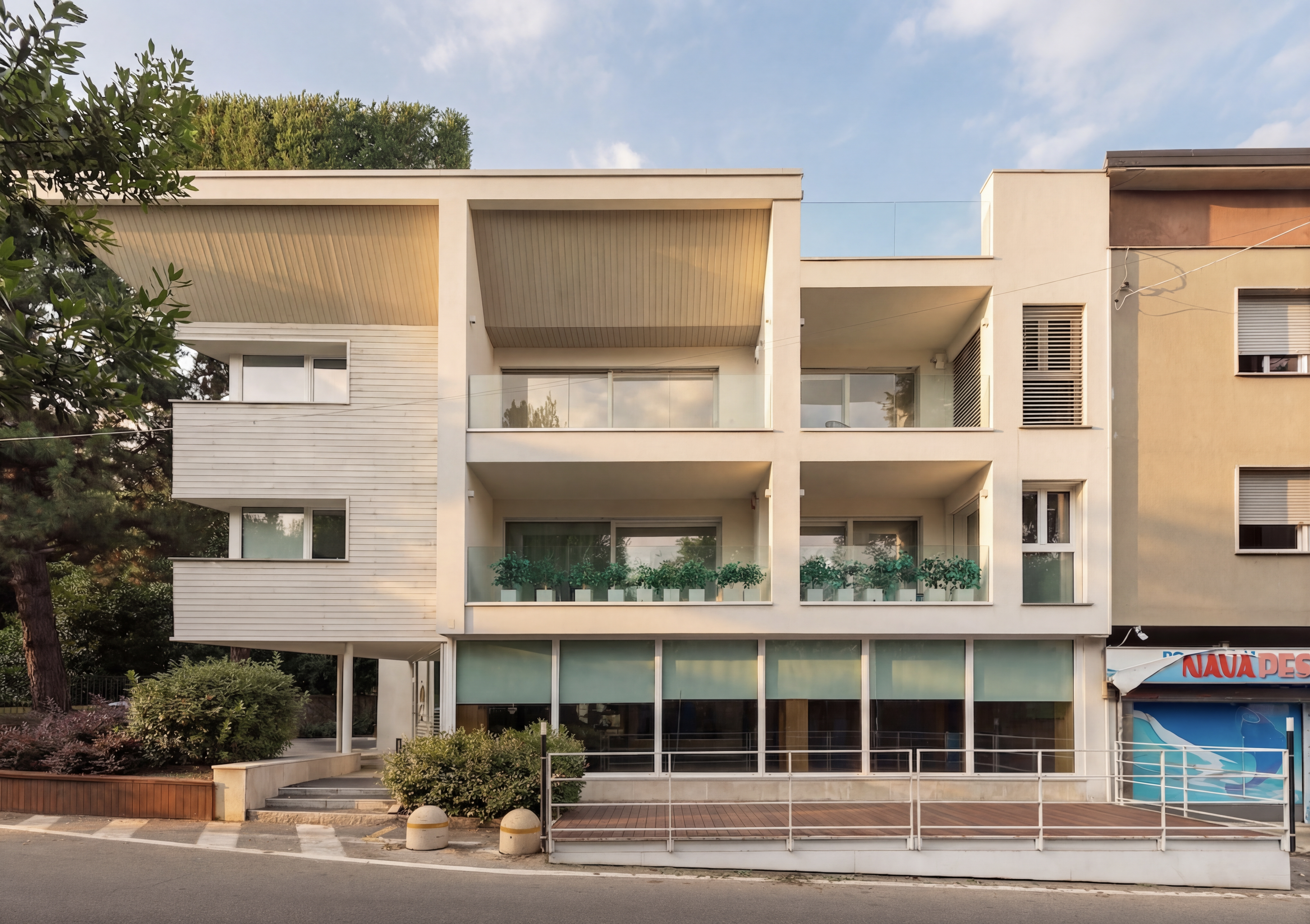 Combined preset after AI LightLab declutter exterior and low sun architecture